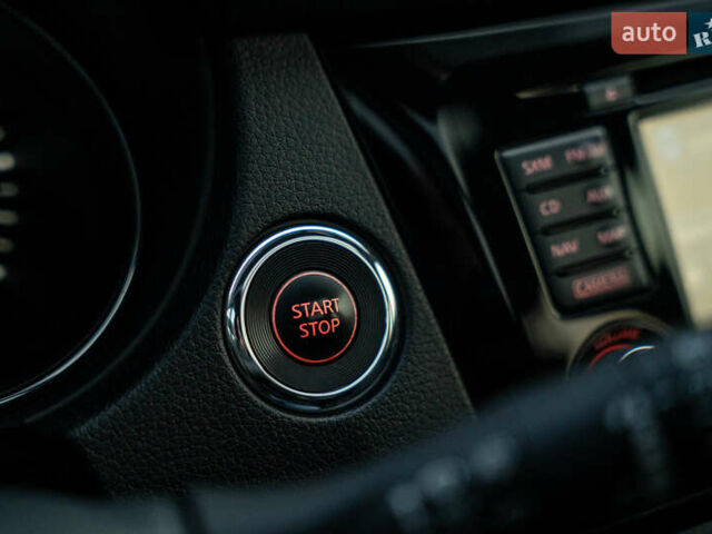 Черный Ниссан Rogue, объемом двигателя 2 л и пробегом 65 тыс. км за 17900 $, фото 25 на Automoto.ua