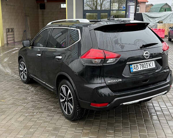 Черный Ниссан Rogue, объемом двигателя 2.49 л и пробегом 147 тыс. км за 13200 $, фото 7 на Automoto.ua