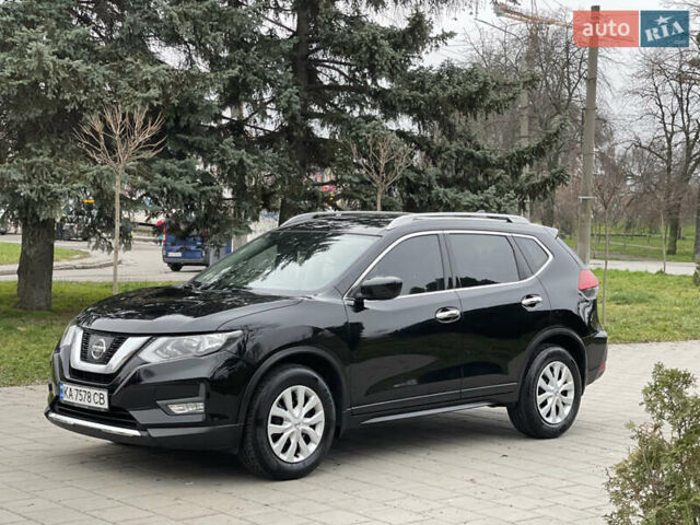 Чорний Ніссан Rogue, об'ємом двигуна 2.49 л та пробігом 142 тис. км за 13900 $, фото 2 на Automoto.ua