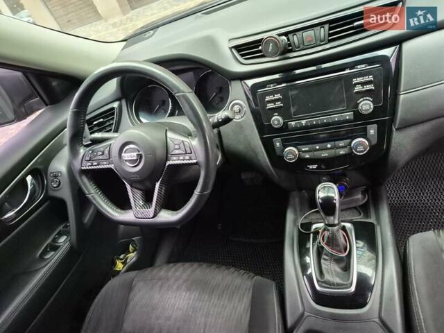 Чорний Ніссан Rogue, об'ємом двигуна 2.49 л та пробігом 140 тис. км за 11500 $, фото 10 на Automoto.ua