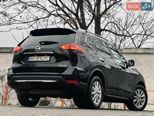 Черный Ниссан Rogue, объемом двигателя 2.5 л и пробегом 132 тыс. км за 12900 $, фото 13 на Automoto.ua