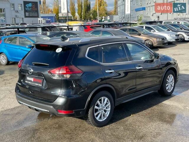 Черный Ниссан Rogue, объемом двигателя 2.49 л и пробегом 146 тыс. км за 13490 $, фото 13 на Automoto.ua