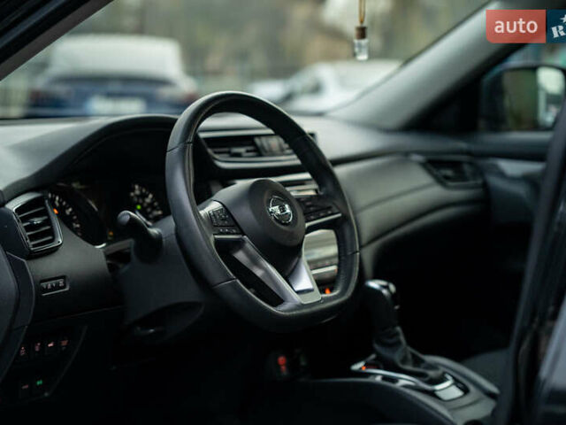 Черный Ниссан Rogue, объемом двигателя 2 л и пробегом 65 тыс. км за 17900 $, фото 19 на Automoto.ua