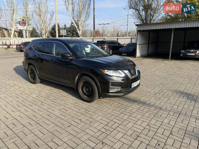 Черный Ниссан Rogue, объемом двигателя 2.49 л и пробегом 91 тыс. км за 13500 $, фото 2 на Automoto.ua