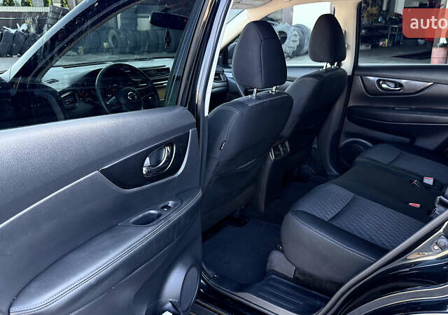 Черный Ниссан Rogue, объемом двигателя 2.5 л и пробегом 227 тыс. км за 12700 $, фото 29 на Automoto.ua