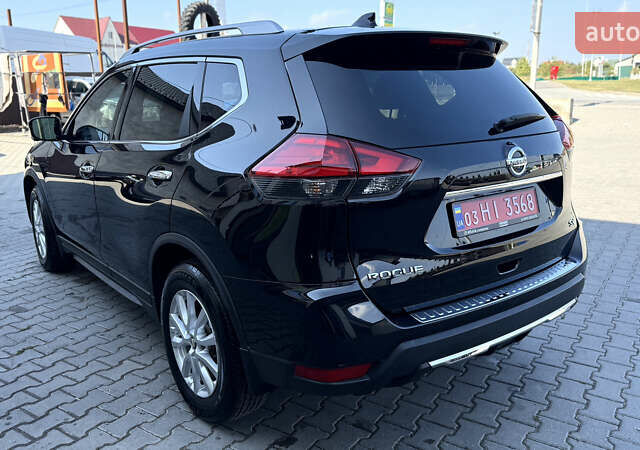 Черный Ниссан Rogue, объемом двигателя 2.5 л и пробегом 227 тыс. км за 12700 $, фото 5 на Automoto.ua