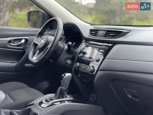 Чорний Ніссан Rogue, об'ємом двигуна 2.49 л та пробігом 142 тис. км за 13900 $, фото 39 на Automoto.ua