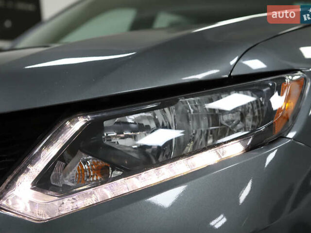 Чорний Ніссан Rogue, об'ємом двигуна 2.5 л та пробігом 141 тис. км за 11900 $, фото 9 на Automoto.ua