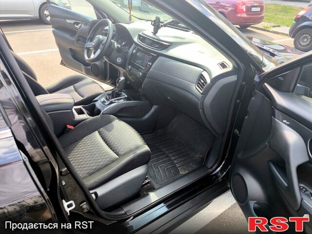 Чорний Ніссан Rogue, об'ємом двигуна 2.5 л та пробігом 129 тис. км за 12500 $, фото 4 на Automoto.ua