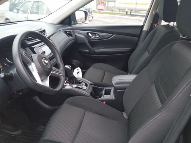 Черный Ниссан Rogue, объемом двигателя 0 л и пробегом 199 тыс. км за 12999 $, фото 6 на Automoto.ua