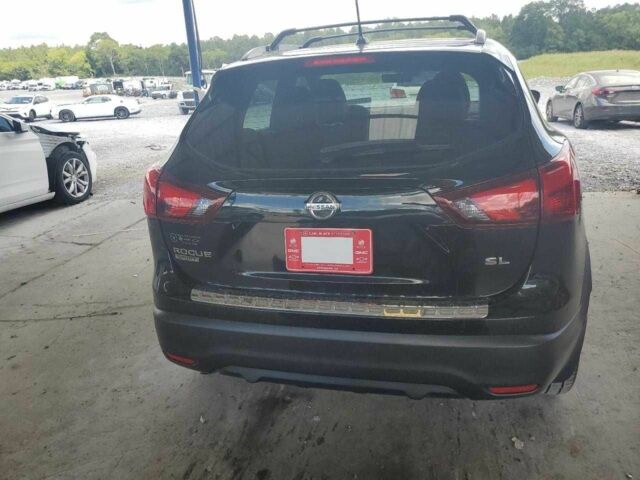 Черный Ниссан Rogue, объемом двигателя 2 л и пробегом 129 тыс. км за 1900 $, фото 5 на Automoto.ua