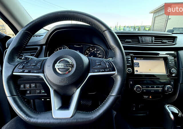 Черный Ниссан Rogue, объемом двигателя 2.5 л и пробегом 227 тыс. км за 12700 $, фото 24 на Automoto.ua