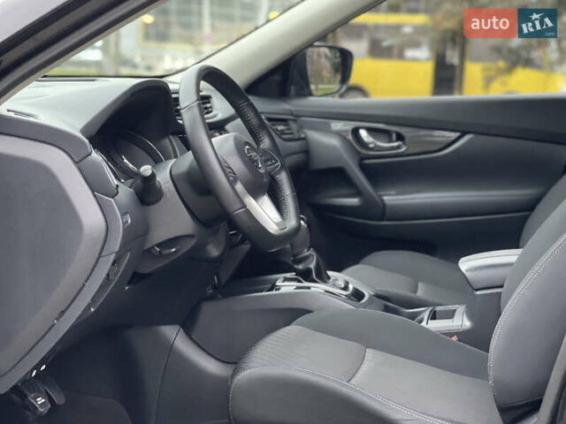 Чорний Ніссан Rogue, об'ємом двигуна 2.49 л та пробігом 142 тис. км за 13900 $, фото 35 на Automoto.ua