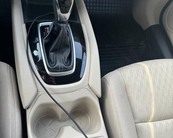 Черный Ниссан Rogue, объемом двигателя 2.49 л и пробегом 117 тыс. км за 15300 $, фото 14 на Automoto.ua