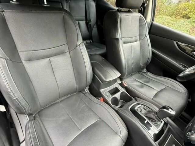 Черный Ниссан Rogue, объемом двигателя 2 л и пробегом 99 тыс. км за 10100 $, фото 10 на Automoto.ua