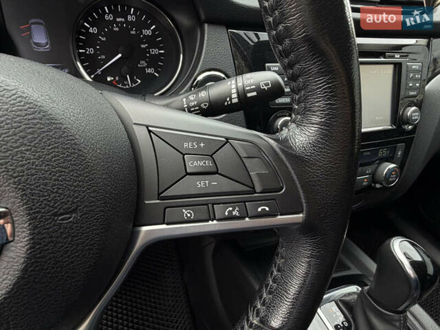 Чорний Ніссан Rogue, об'ємом двигуна 2 л та пробігом 60 тис. км за 16200 $, фото 21 на Automoto.ua