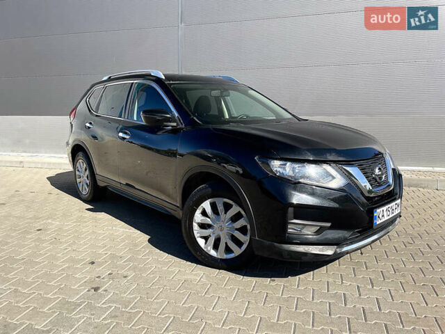 Черный Ниссан Rogue, объемом двигателя 2.5 л и пробегом 107 тыс. км за 14400 $, фото 1 на Automoto.ua