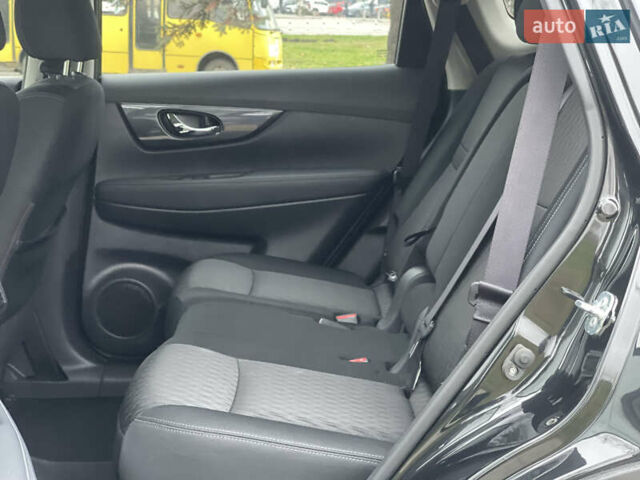 Чорний Ніссан Rogue, об'ємом двигуна 2.49 л та пробігом 142 тис. км за 13900 $, фото 48 на Automoto.ua