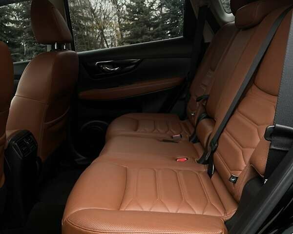 Чорний Ніссан Rogue, об'ємом двигуна 2.49 л та пробігом 153 тис. км за 17500 $, фото 10 на Automoto.ua