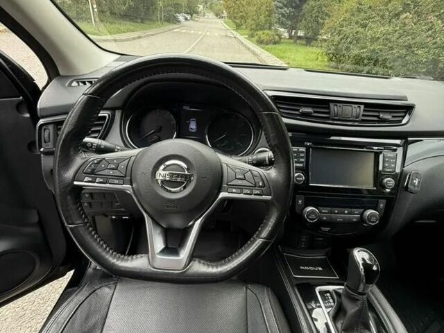 Черный Ниссан Rogue, объемом двигателя 2 л и пробегом 99 тыс. км за 10100 $, фото 12 на Automoto.ua