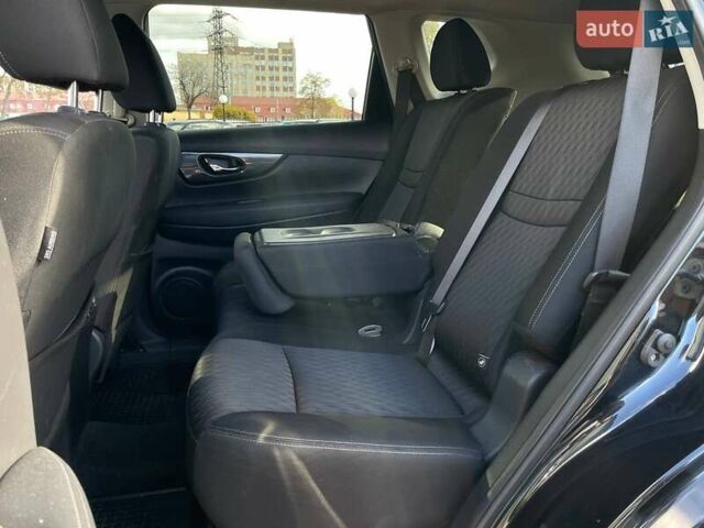 Черный Ниссан Rogue, объемом двигателя 2.49 л и пробегом 146 тыс. км за 13490 $, фото 37 на Automoto.ua