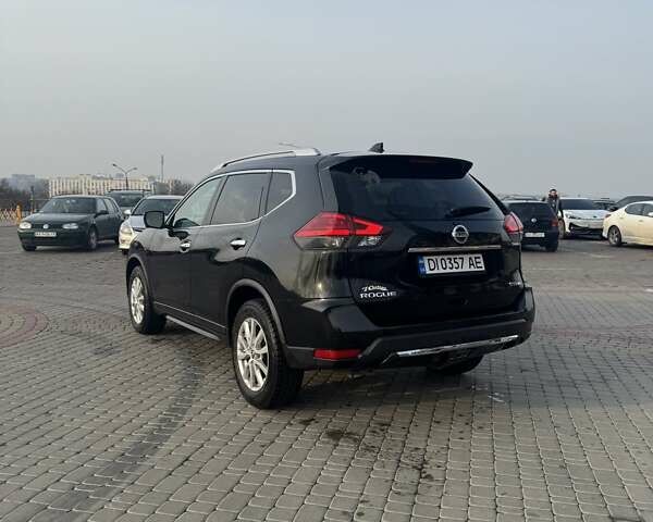 Черный Ниссан Rogue, объемом двигателя 2.49 л и пробегом 117 тыс. км за 15300 $, фото 4 на Automoto.ua