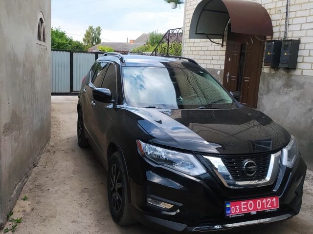 Черный Ниссан Rogue, объемом двигателя 0 л и пробегом 186 тыс. км за 13500 $, фото 1 на Automoto.ua