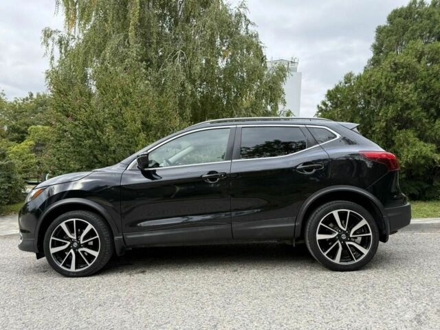 Черный Ниссан Rogue, объемом двигателя 2 л и пробегом 99 тыс. км за 10100 $, фото 3 на Automoto.ua