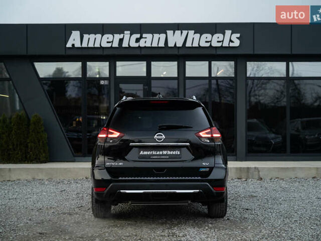 Черный Ниссан Rogue, объемом двигателя 2 л и пробегом 65 тыс. км за 17900 $, фото 5 на Automoto.ua