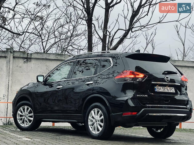 Черный Ниссан Rogue, объемом двигателя 2.5 л и пробегом 132 тыс. км за 12900 $, фото 17 на Automoto.ua