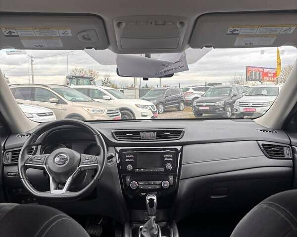 Ниссан Rogue 2017 в Львове на Automoto.ua Черный Ниссан Rogue, объемом двигателя 2.49 л и пробегом 249 тыс. км за 12900 $, фото 19 на Automoto.ua