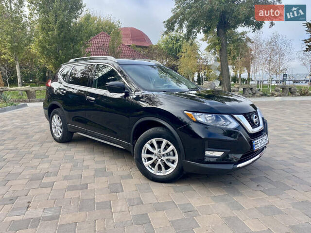 Чорний Ніссан Rogue, об'ємом двигуна 2.49 л та пробігом 86 тис. км за 14999 $, фото 3 на Automoto.ua