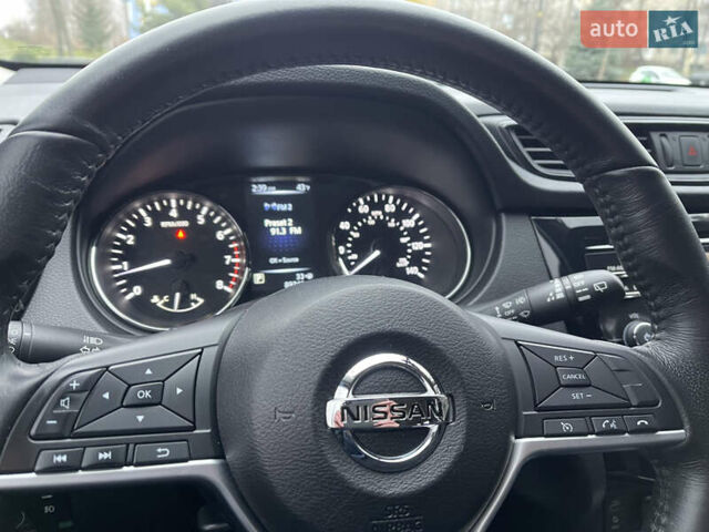 Чорний Ніссан Rogue, об'ємом двигуна 2.49 л та пробігом 142 тис. км за 13900 $, фото 45 на Automoto.ua
