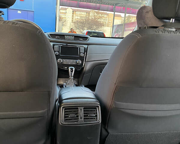 Чорний Ніссан Rogue, об'ємом двигуна 2.5 л та пробігом 63 тис. км за 15000 $, фото 52 на Automoto.ua