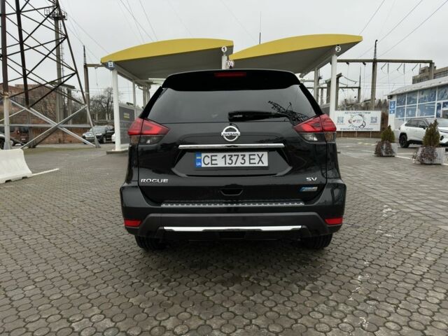 Черный Ниссан Rogue, объемом двигателя 2 л и пробегом 65 тыс. км за 16800 $, фото 6 на Automoto.ua