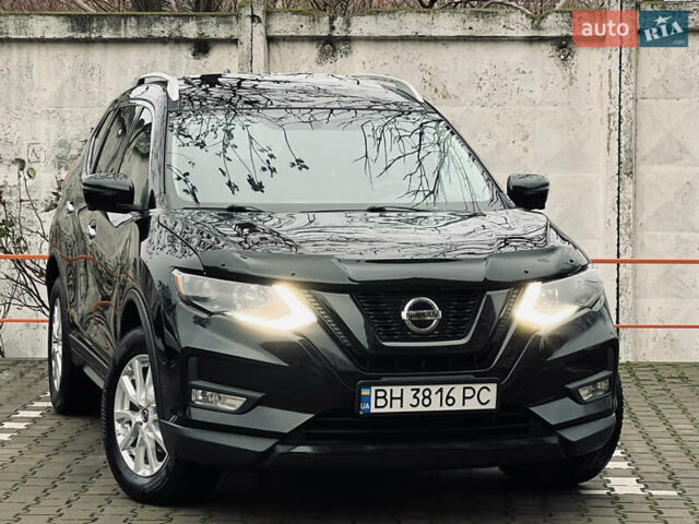 Черный Ниссан Rogue, объемом двигателя 2.5 л и пробегом 132 тыс. км за 12900 $, фото 8 на Automoto.ua