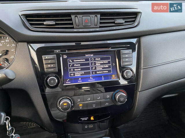 Чорний Ніссан Rogue, об'ємом двигуна 2.5 л та пробігом 63 тис. км за 15000 $, фото 30 на Automoto.ua