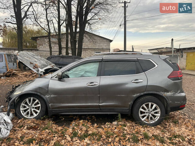 Черный Ниссан Rogue, объемом двигателя 0 л и пробегом 130 тыс. км за 5800 $, фото 7 на Automoto.ua