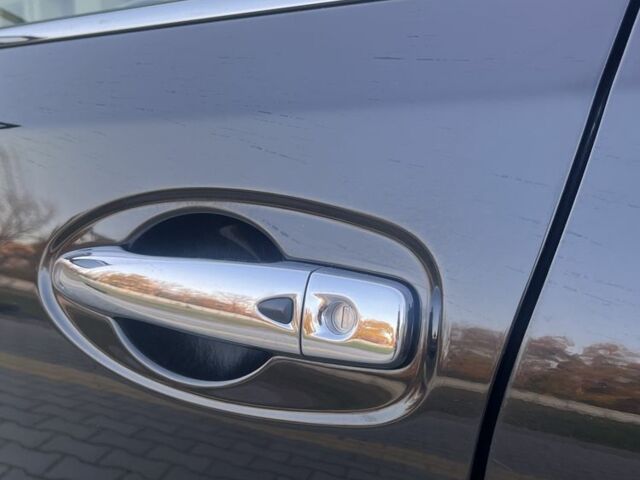 Черный Ниссан Rogue, объемом двигателя 2.5 л и пробегом 136 тыс. км за 13800 $, фото 5 на Automoto.ua