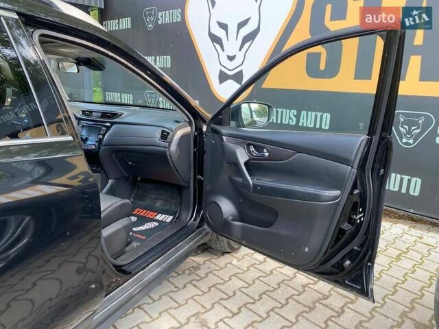 Черный Ниссан Rogue, объемом двигателя 2.49 л и пробегом 46 тыс. км за 18700 $, фото 36 на Automoto.ua