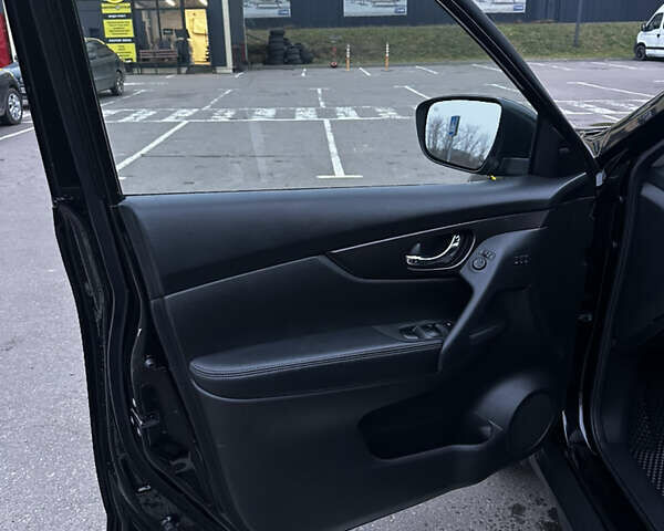 Чорний Ніссан Rogue, об'ємом двигуна 2.49 л та пробігом 113 тис. км за 17500 $, фото 11 на Automoto.ua