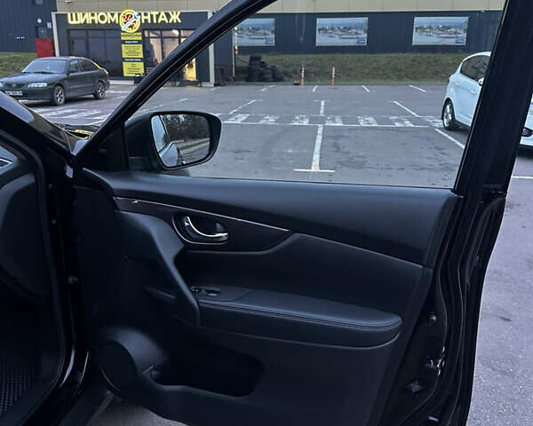 Чорний Ніссан Rogue, об'ємом двигуна 2.49 л та пробігом 113 тис. км за 17500 $, фото 30 на Automoto.ua