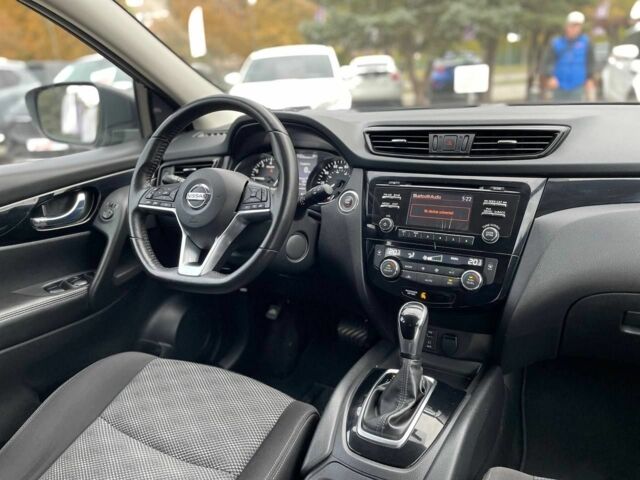 Чорний Ніссан Rogue, об'ємом двигуна 2 л та пробігом 12 тис. км за 16500 $, фото 15 на Automoto.ua