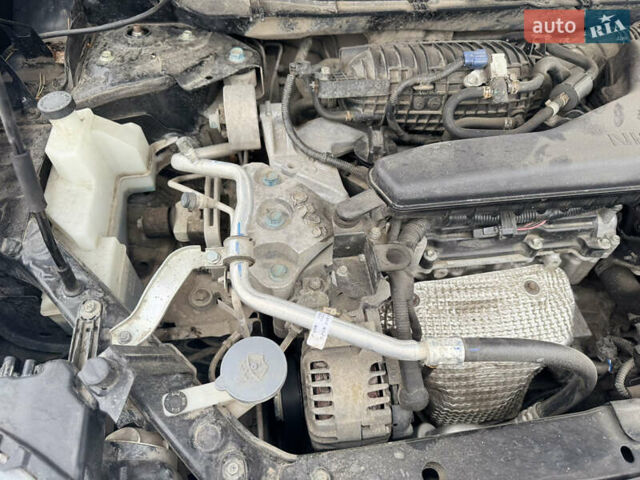 Чорний Ніссан Rogue, об'ємом двигуна 2.49 л та пробігом 198 тис. км за 16000 $, фото 28 на Automoto.ua