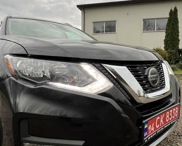 Черный Ниссан Rogue, объемом двигателя 2.49 л и пробегом 161 тыс. км за 14300 $, фото 11 на Automoto.ua