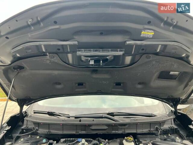 Черный Ниссан Rogue, объемом двигателя 2.49 л и пробегом 61 тыс. км за 14800 $, фото 18 на Automoto.ua