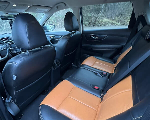 Черный Ниссан Rogue, объемом двигателя 2.49 л и пробегом 161 тыс. км за 14300 $, фото 47 на Automoto.ua