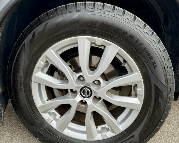 Чорний Ніссан Rogue, об'ємом двигуна 2.49 л та пробігом 136 тис. км за 17300 $, фото 17 на Automoto.ua