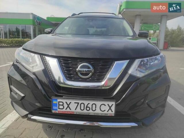 Ниссан Rogue 2018 в Каменце-Подольском на Automoto.ua Черный Ниссан Rogue, объемом двигателя 2.5 л и пробегом 99 тыс. км за 16200 $, фото 4 на Automoto.ua