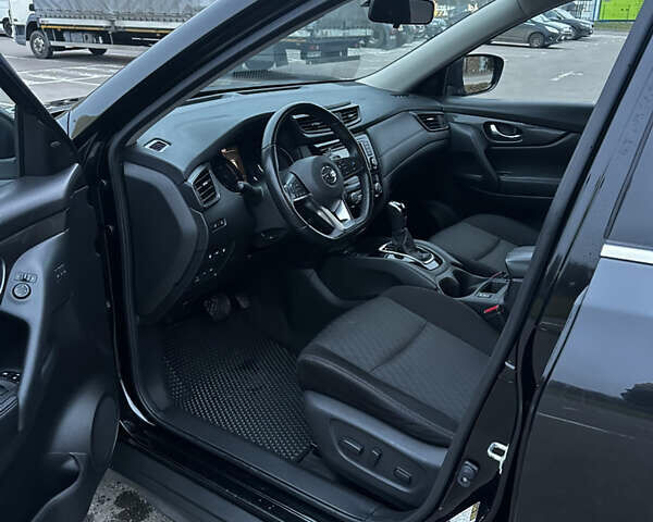 Чорний Ніссан Rogue, об'ємом двигуна 2.49 л та пробігом 113 тис. км за 17500 $, фото 12 на Automoto.ua